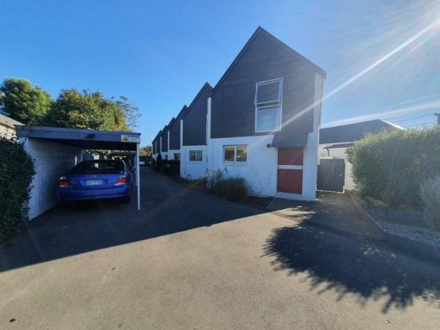 House for rent in Heathcote, Canterbury