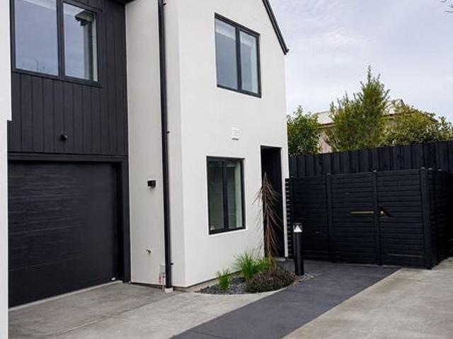House for rent in Heathcote, Canterbury
