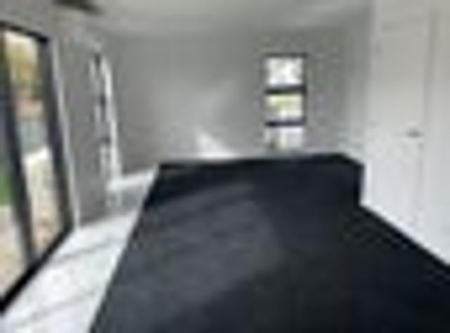 Townhouse for rent in Heathcote, Canterbury