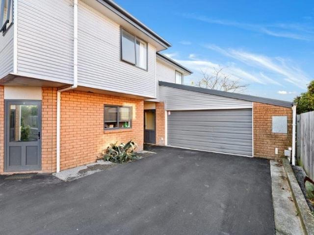 House for rent in Heathcote, Canterbury