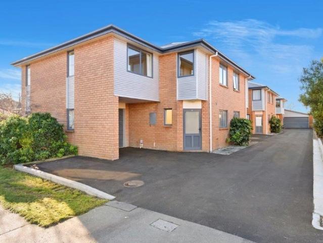 House for rent in Heathcote, Canterbury