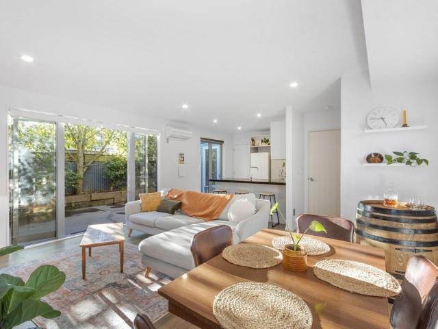 House for rent in Heathcote, Canterbury