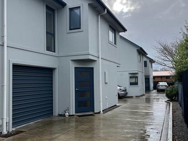 House for rent in Heathcote, Canterbury