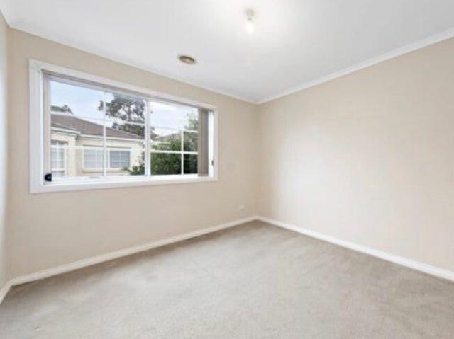 Room for rent in Sydenham, Melbourne