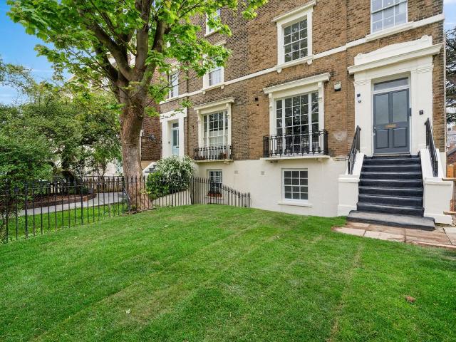 Apartment for rent in London Borough of Lewisham, Forest Hill