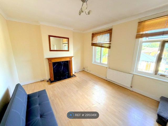 House for rent in London Borough of Croydon, Selhurst
