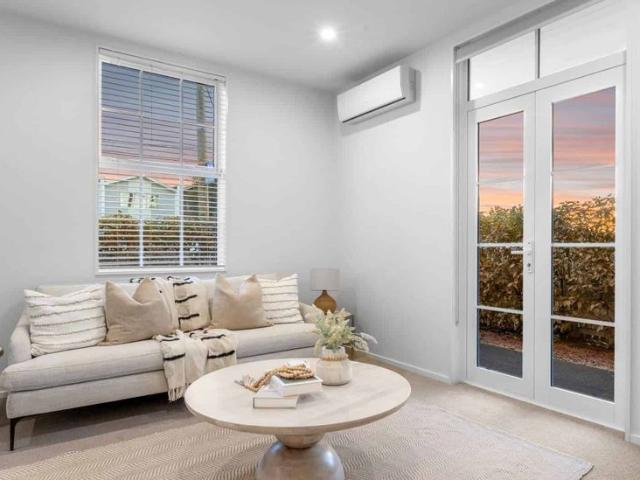 House for rent in Heathcote, Canterbury