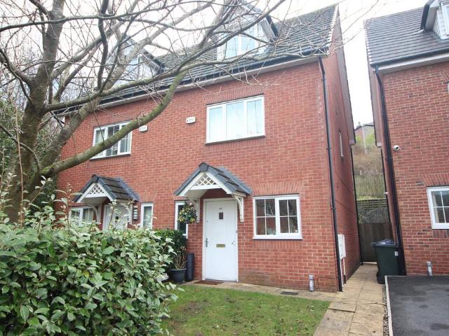 House for rent in Sudden, Burnedge