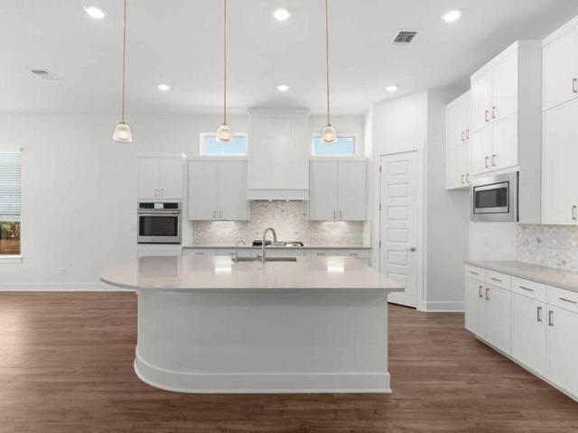 House for sale in Sydney, Florida