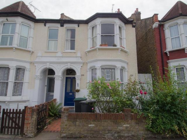 Apartment for rent in Harringay, Greater London