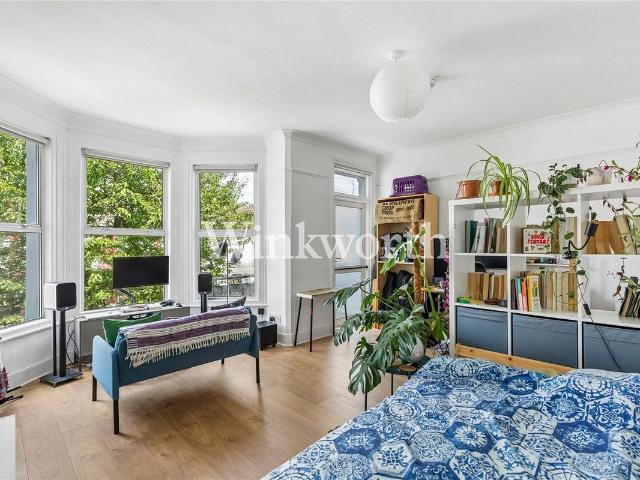 Studio for rent in Greater London