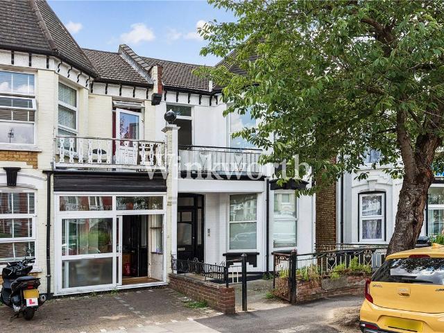 Studio for rent in Greater London