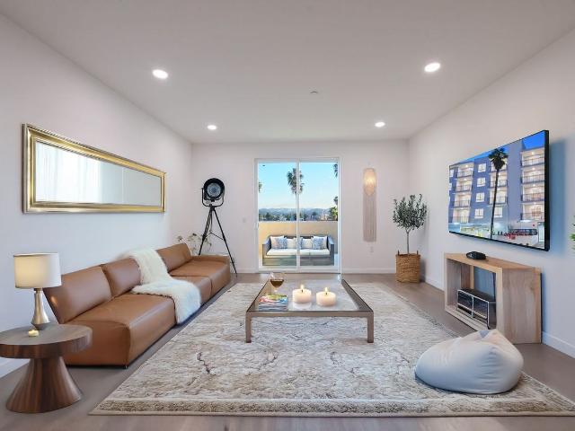 Apartment for rent in Van Nuys Neighborhood Council District, Canoga Park