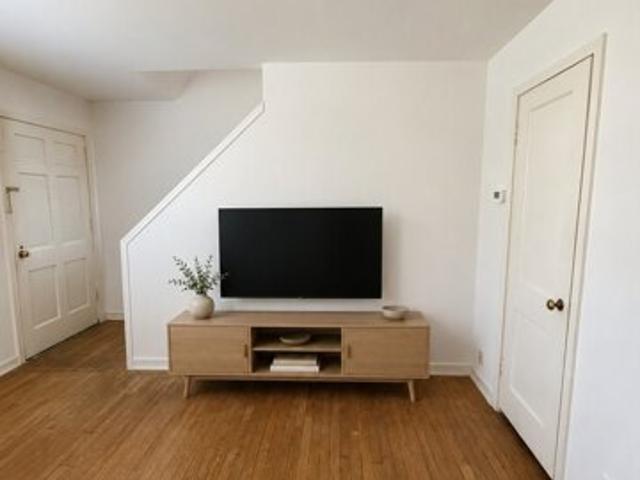 House for sale in Cos Cob, Connecticut