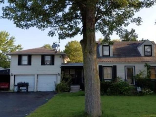 House for sale in Niagara, New York