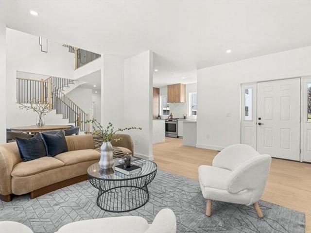 Condo for sale in Melrose, Massachusetts