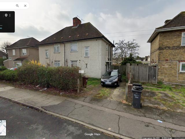 House for rent in Becontree, Greater London