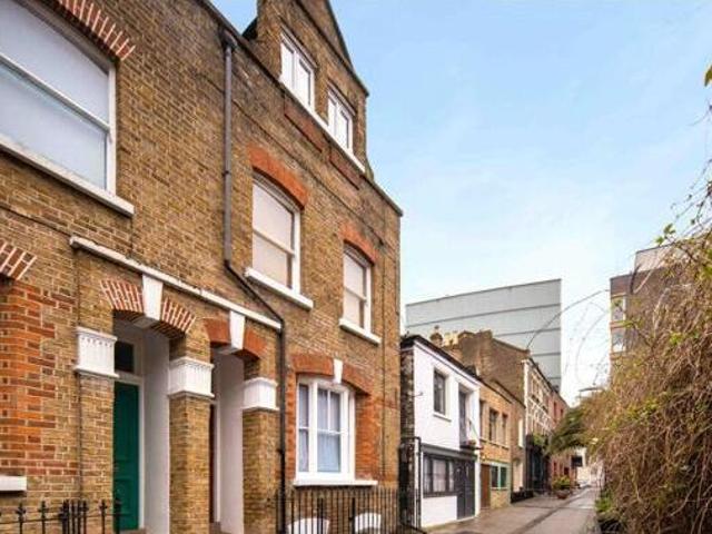 House for sale in Lyons, Greater London
