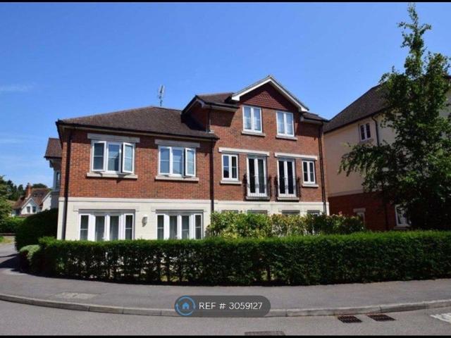Apartment for rent in Caversham Heights, Reading
