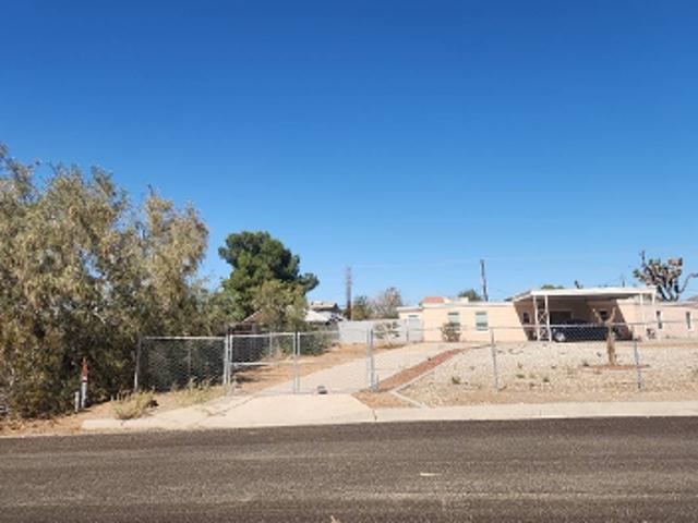 House for sale in Apple Valley, California