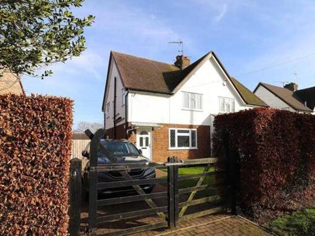House for sale in Symonds Green, Shephall