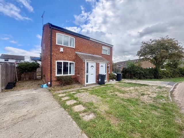 Apartment for rent in Freshbrook, Swindon