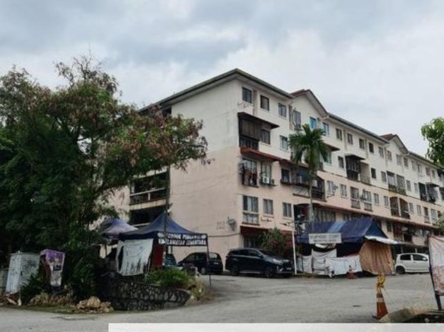 Condominium for sale in Langat, Selangor