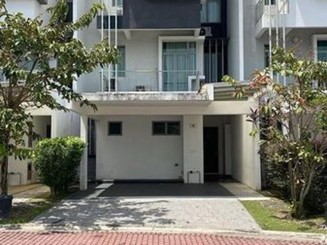 House for sale in Tanjong Sepat, Selangor