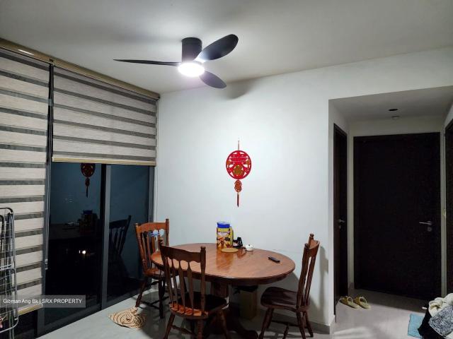 Condominium for rent in 23 North West