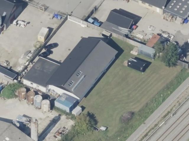 Erhvervsejendom til leje i Karlslunde, Greve