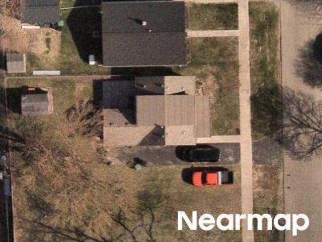 House for sale in Taylor
