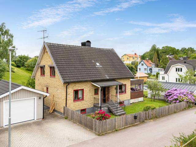 Bostad till salu i Surte, Västra Götaland