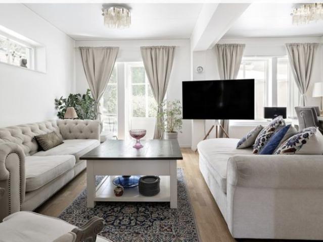 Hus hyra i Upplands Väsby, Stockholm