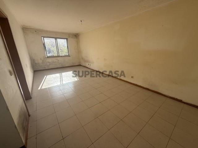 Casa venda em Casal da Boba, Amadora