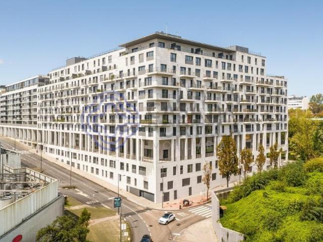 Apartamento venda em Porto