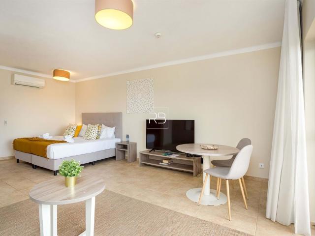 Apartamento venda em Lagoa, Faro