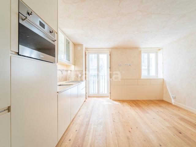 Apartamento venda em Misericórdia, Lisboa