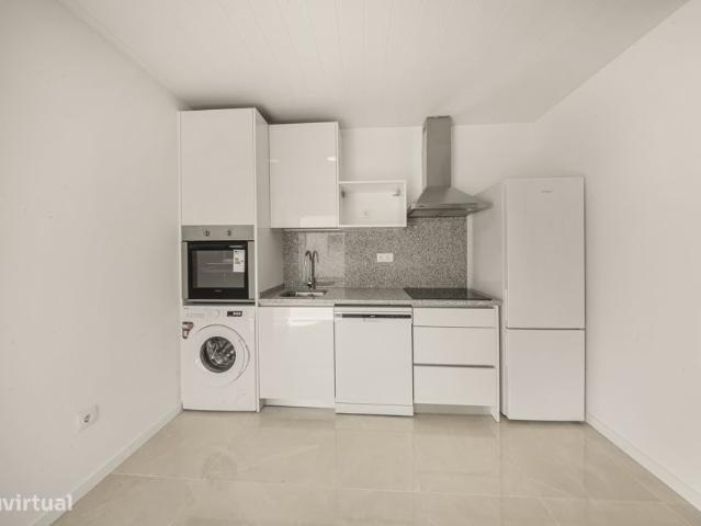 Apartamento alugar em Alhos Vedros, Bairro das Morçoas
