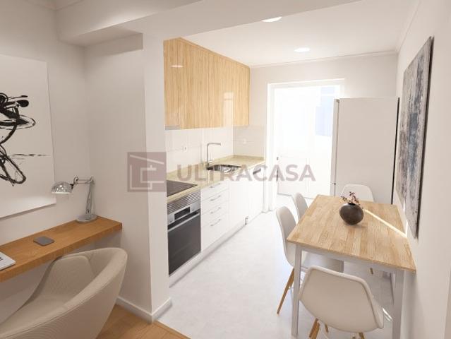 Apartamento venda em Amadora, Lisboa