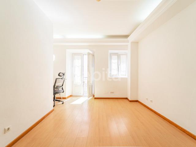 Apartamento alugar em Núcleo Urbano Histórico de Oeiras, Oeiras