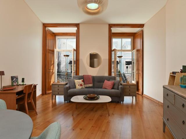 Apartamento alugar em Misericórdia, Lisboa