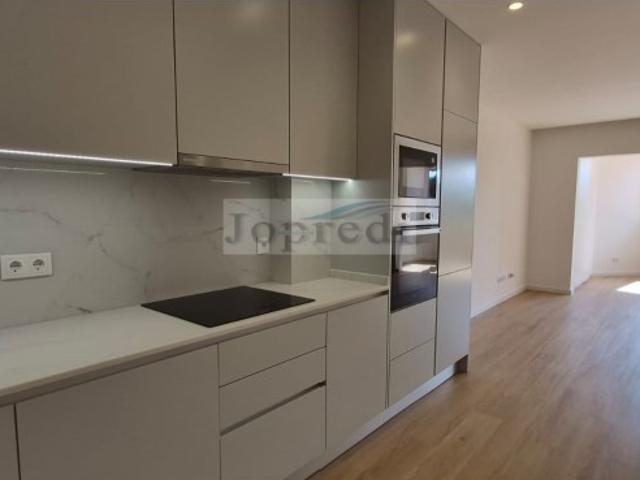 Apartamento alugar em Visconde da Luz, Cascais