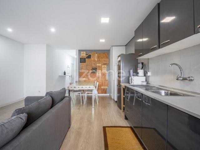 Apartamento venda em Bougado (São Martinho e Santiago), Trofa