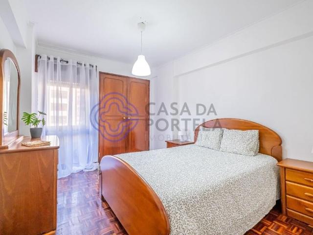 Apartamento venda em Cacém, Cacém e São Marcos