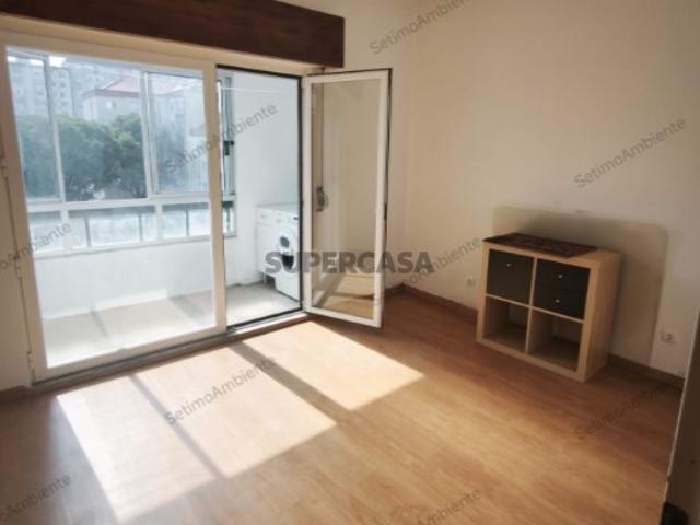 Casa venda em Damaia, Amadora