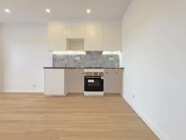 Apartamento venda em Terraços da Ponte, Santiago Dos Velhos