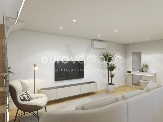 Apartamento venda em Parceiros e Azoia, Leiria