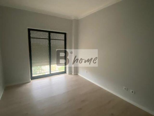Apartamento venda em Almada, Setúbal