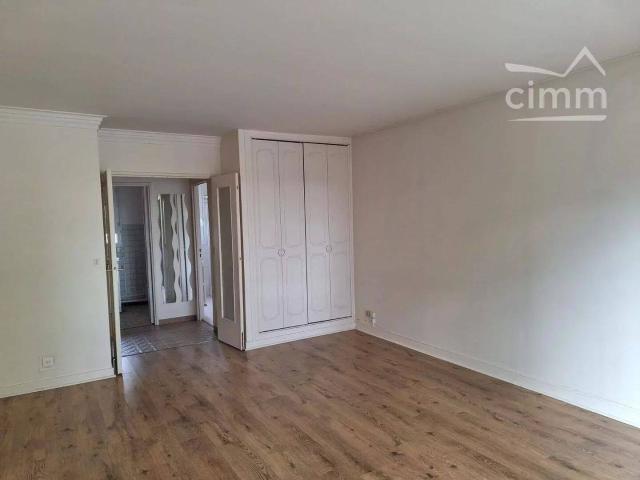 Studio location à Sceaux, Hauts-de-Seine