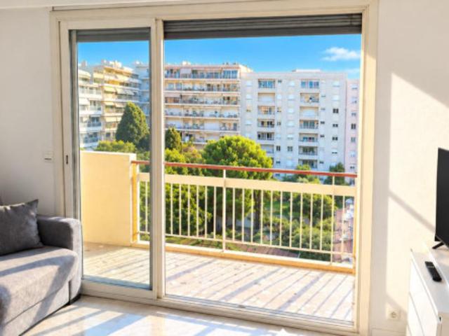 Appartement location à Centre Ville, Antibes